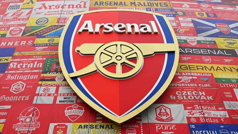 Arsenal - Huyền thoại không bao giờ tắt của London